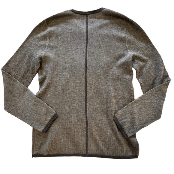 Vince Wool and Cashmere Blend Crew Neck Long Sleeve Sweater Shirt Men’s Medium - Picture 7 of 15